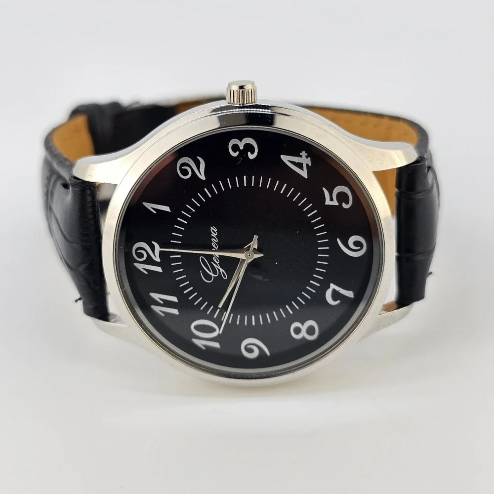 Men Easy Read Watch Analog 40MM Black Dial Black‎ Faux Leather Bands New Battery